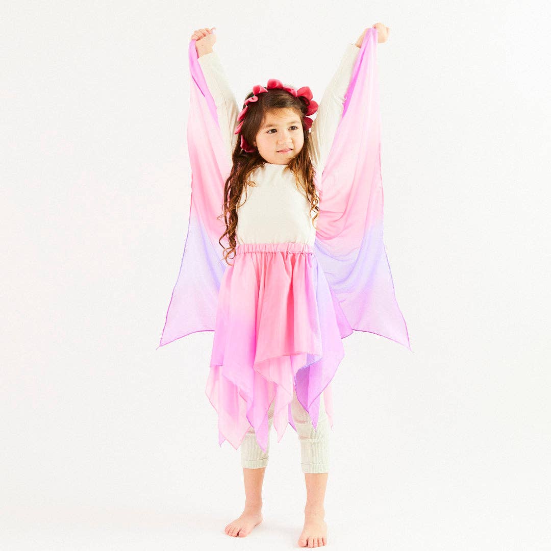 Blossom Wings Sarah’s SilksTAYLOR + MAX