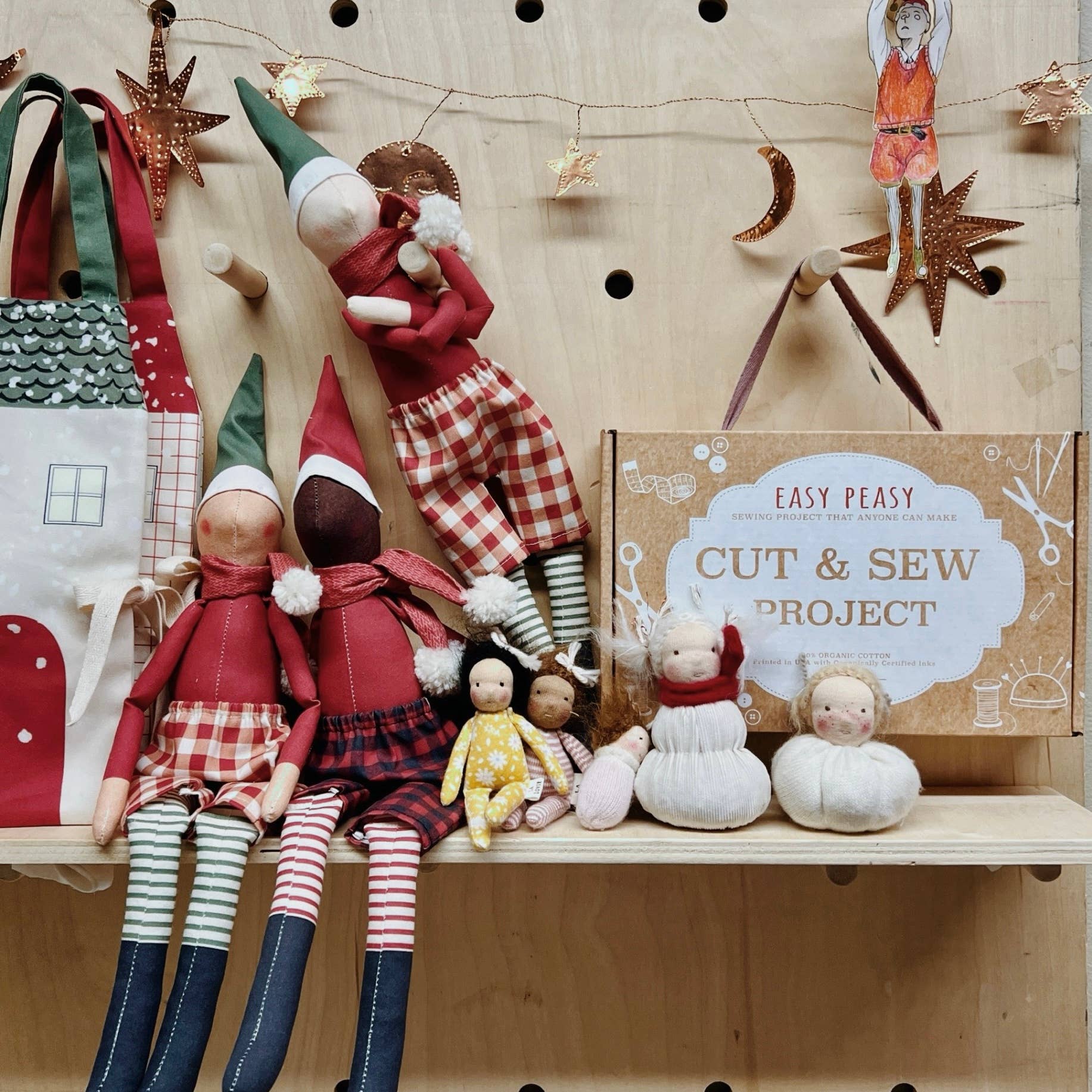 DIY Elf Doll | Twinkle DIYIa LovieTAYLOR + MAX