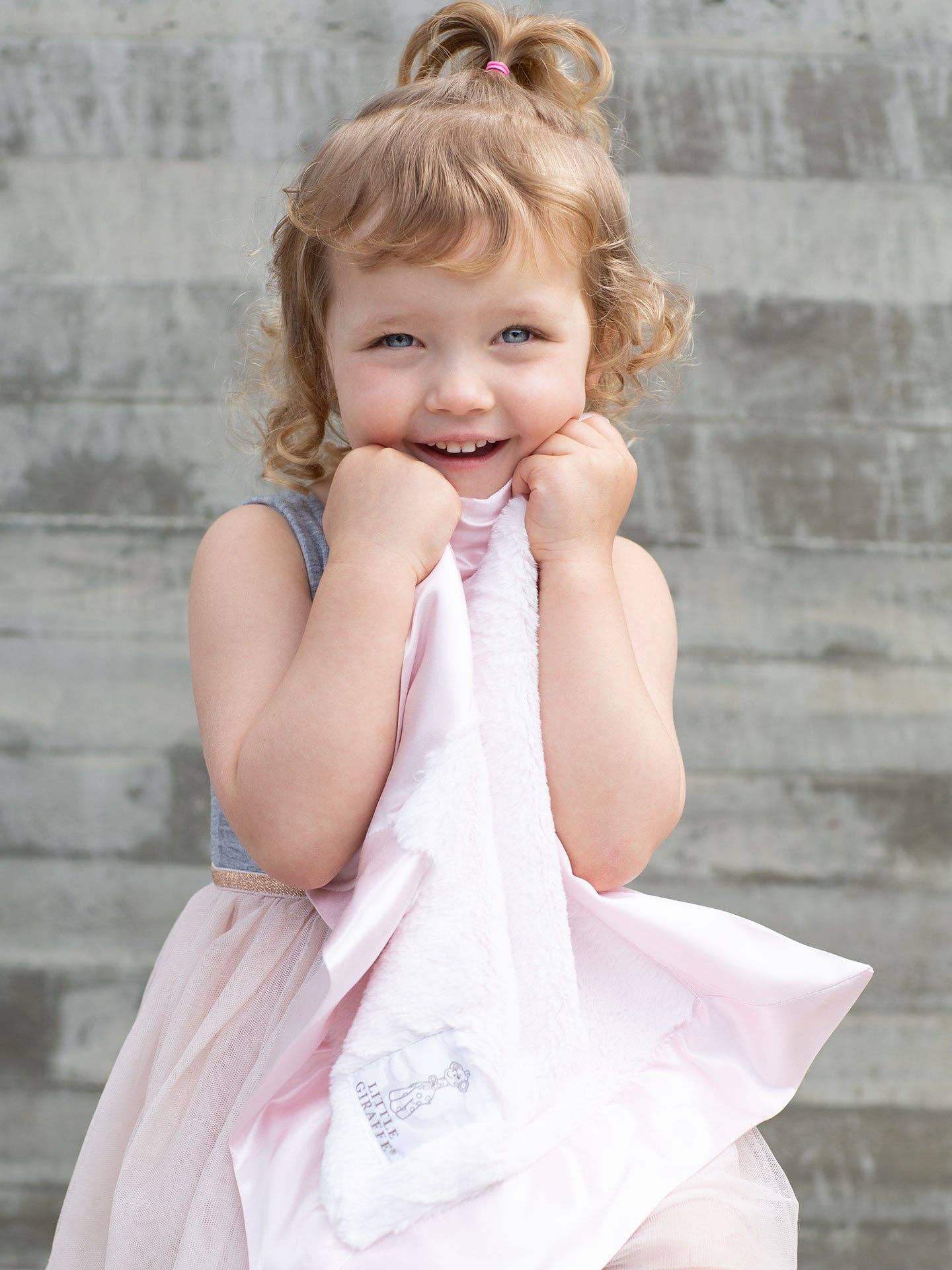 Luxe™ Blanky | Pink Baby BlanketLittle GiraffeTAYLOR + MAX