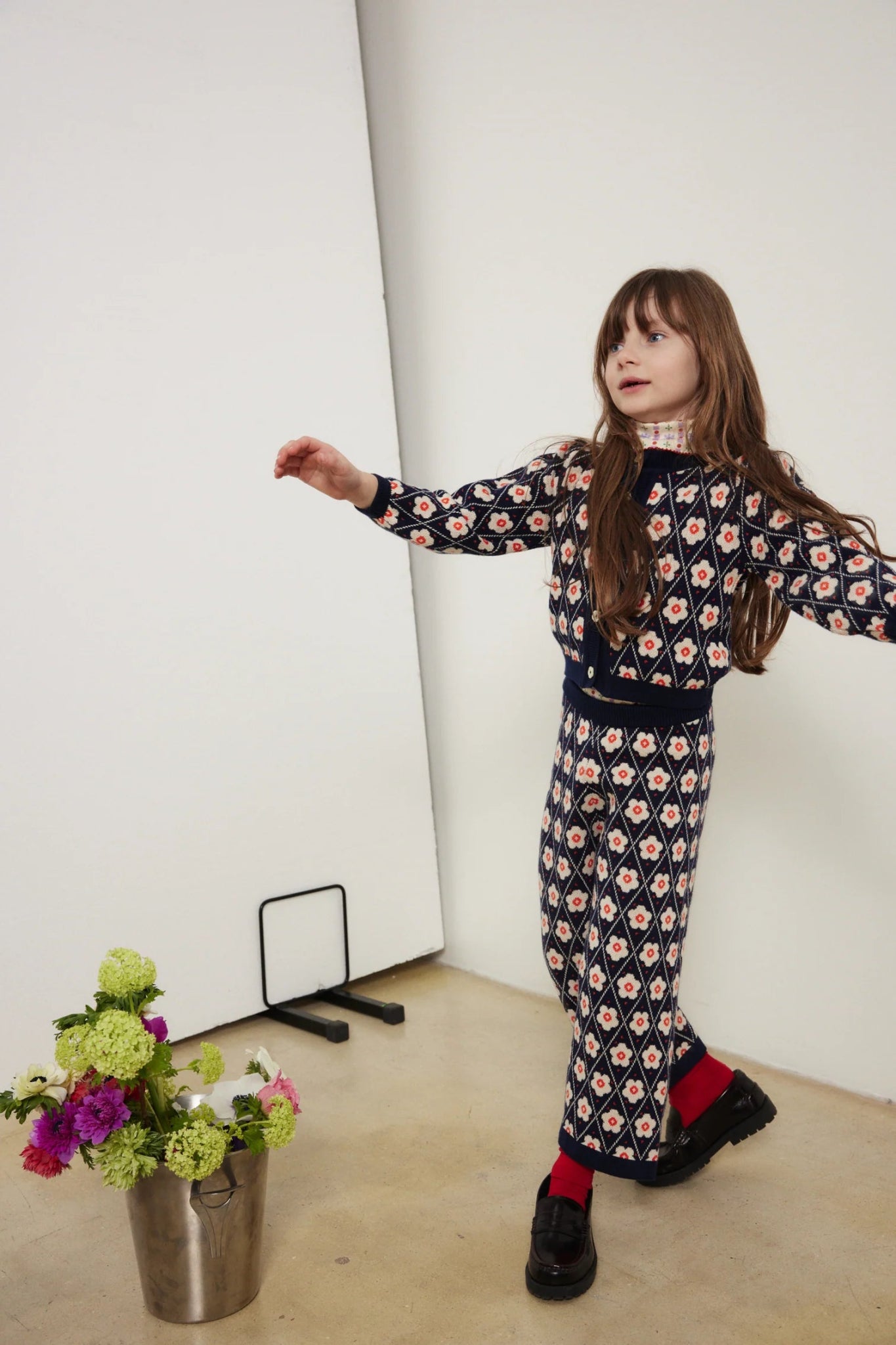 Mathilda Pants in Navy Flower Hello SimoneTAYLOR + MAX