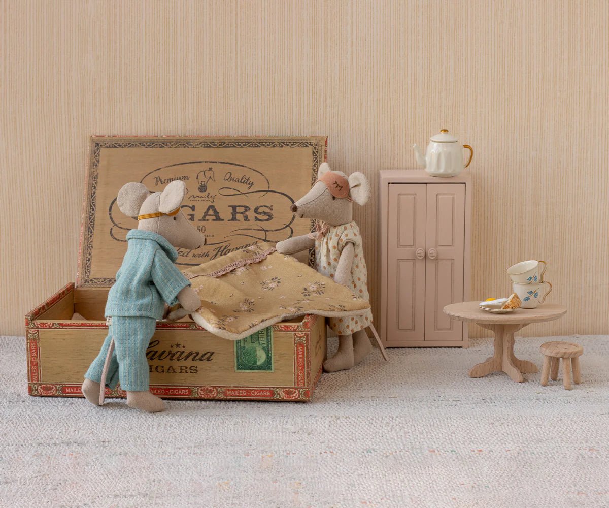 Mum and Dad Mice In CigarBox ToysMailegTAYLOR + MAX