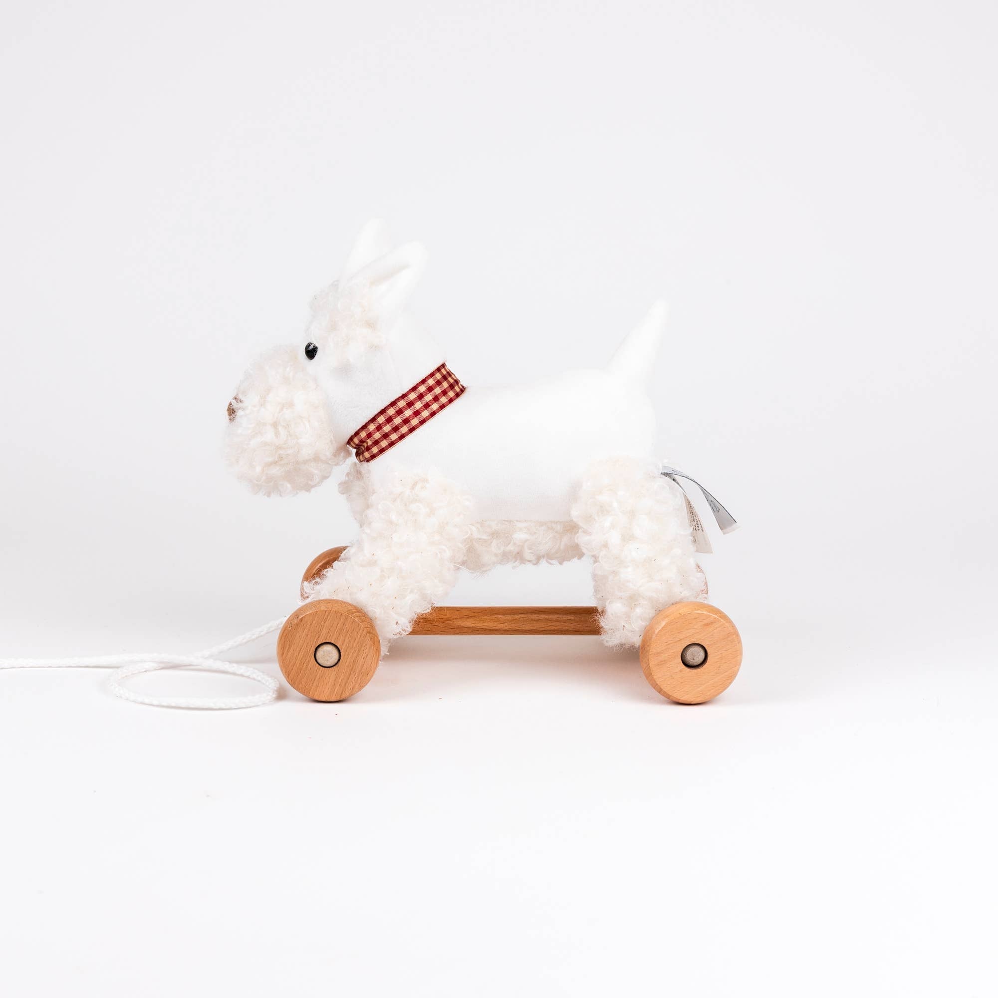 Pull - Along Lola EgmontTAYLOR + MAX