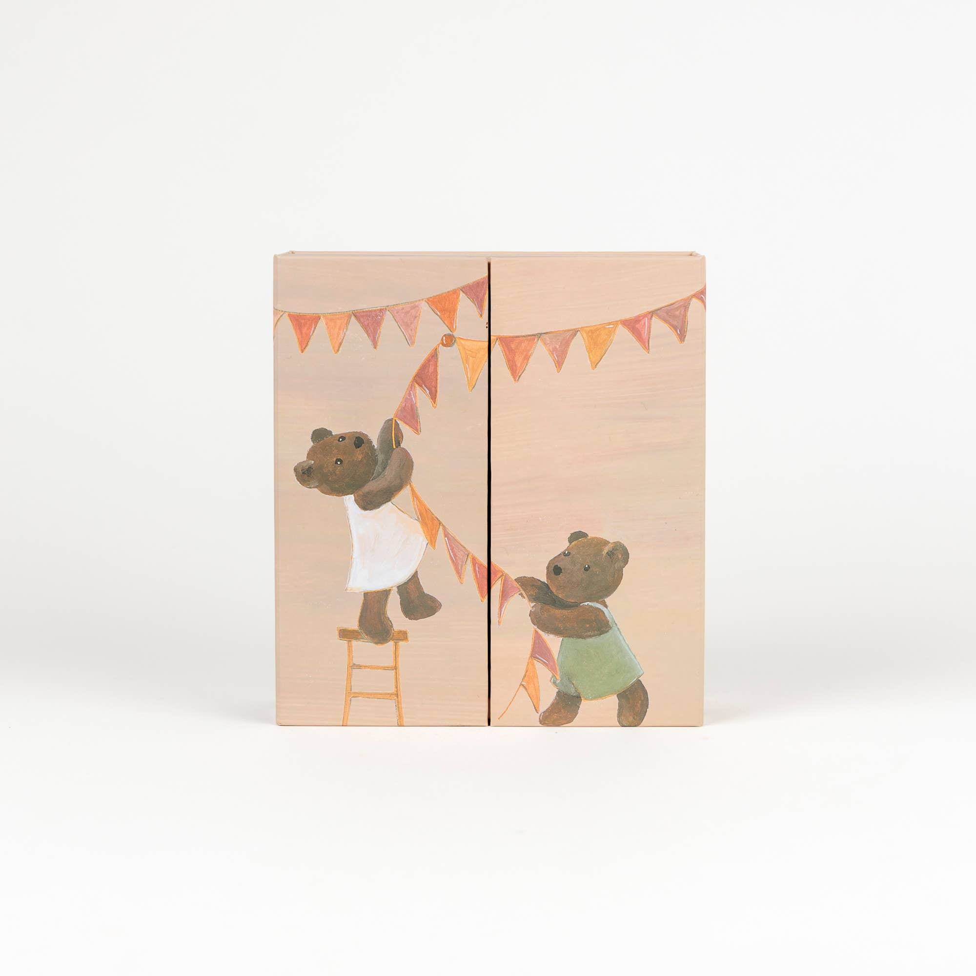 Wooden Wardrobe with Bear Egmont