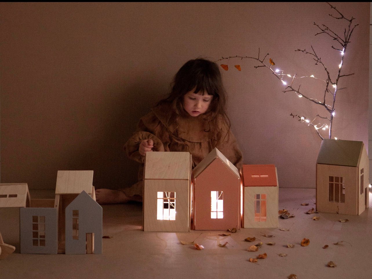 Magnetic DollHouse | Grey - Medium DollhousesBabaiTAYLOR + MAX