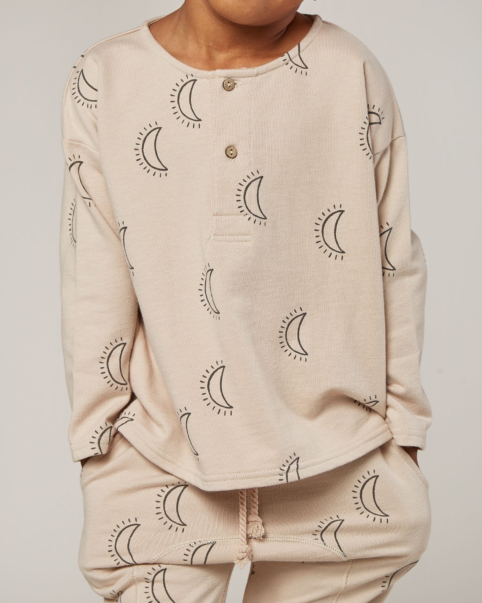 Moons Henley shirtRylee + CruTAYLOR + MAX