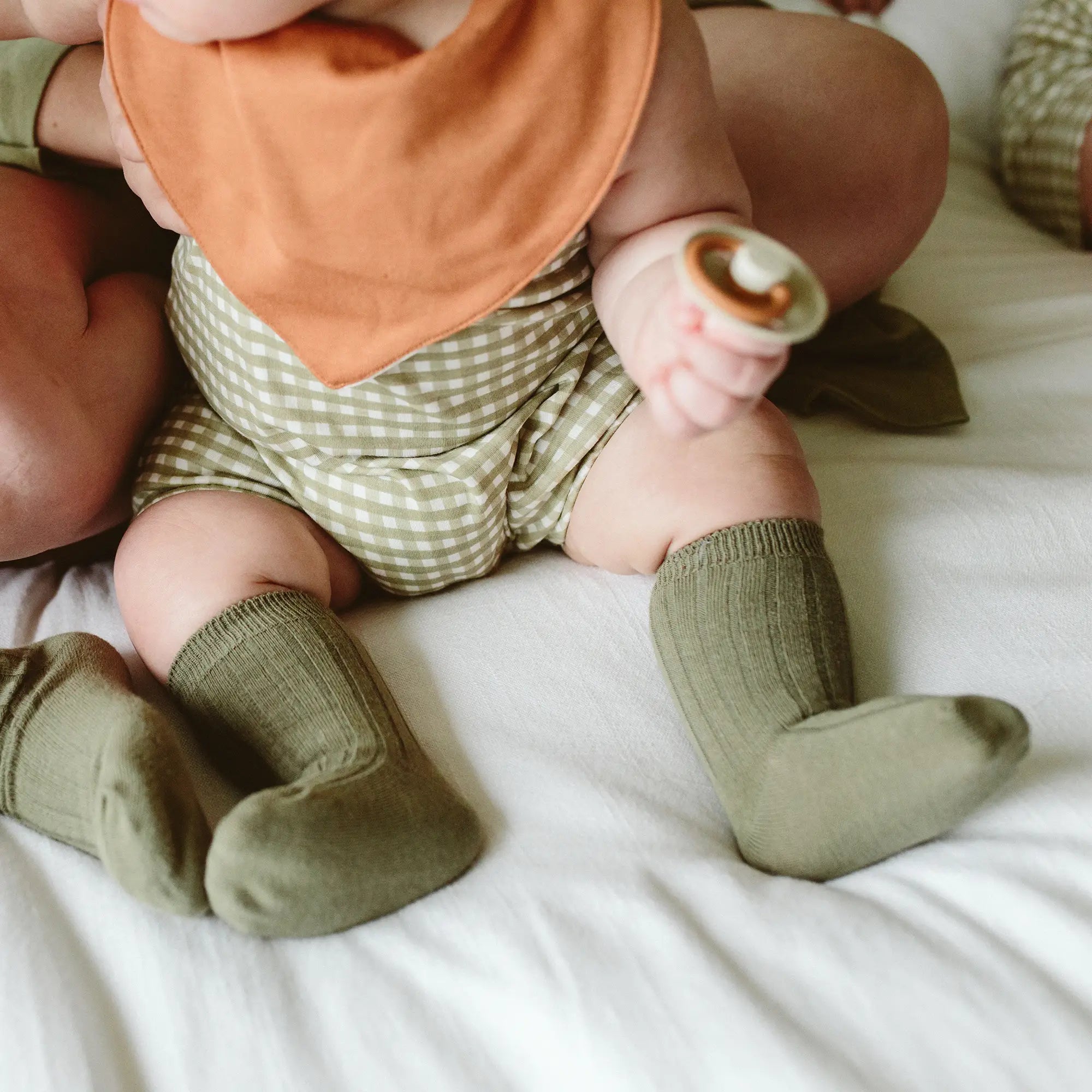 Organic Cotton Knee High Socks | Garden organic cotton socks > knee socks for babygoumikidsTAYLOR + MAX
