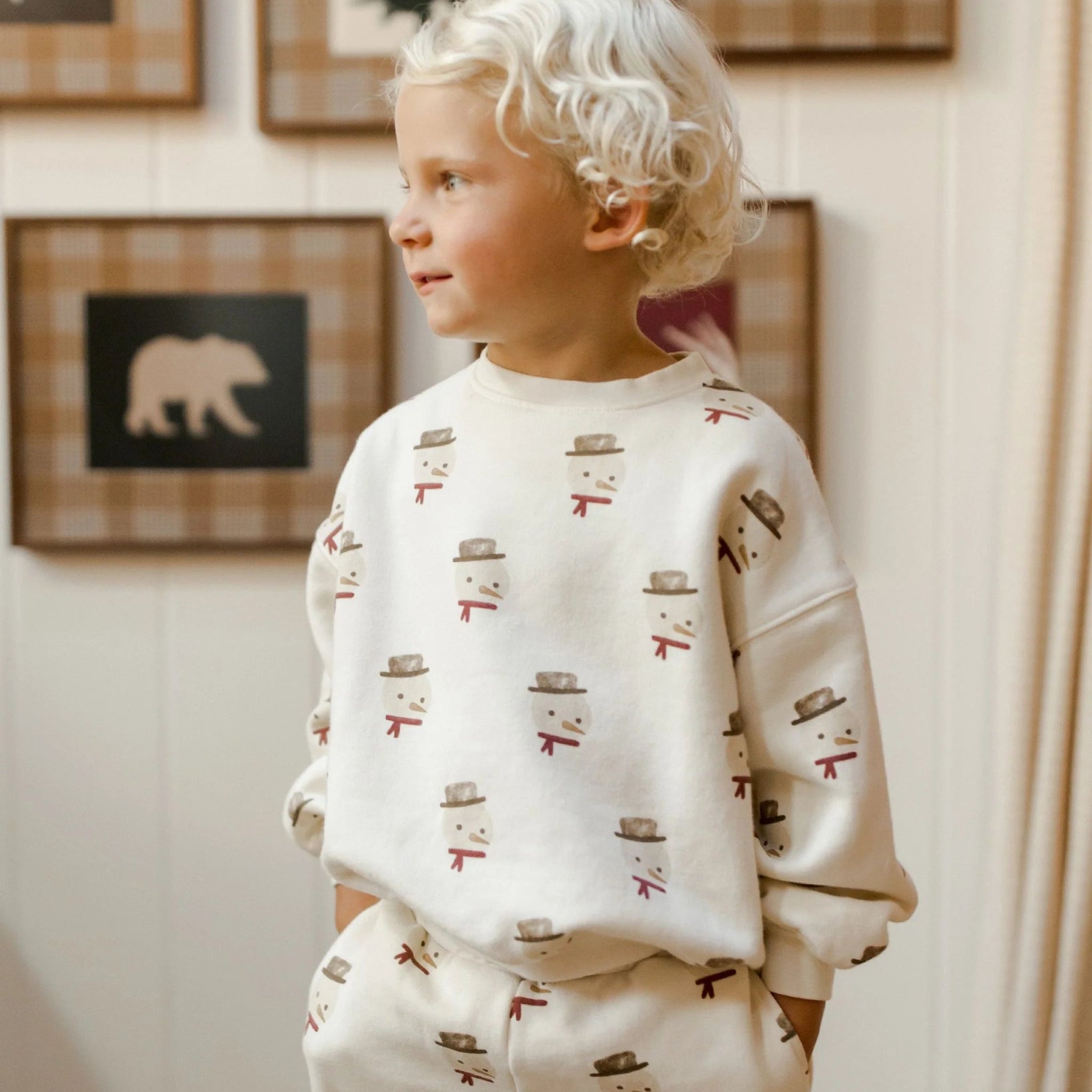 Relaxed Sweatshirt - Ivory Snowman sweatshirtRylee + CruTAYLOR + MAX