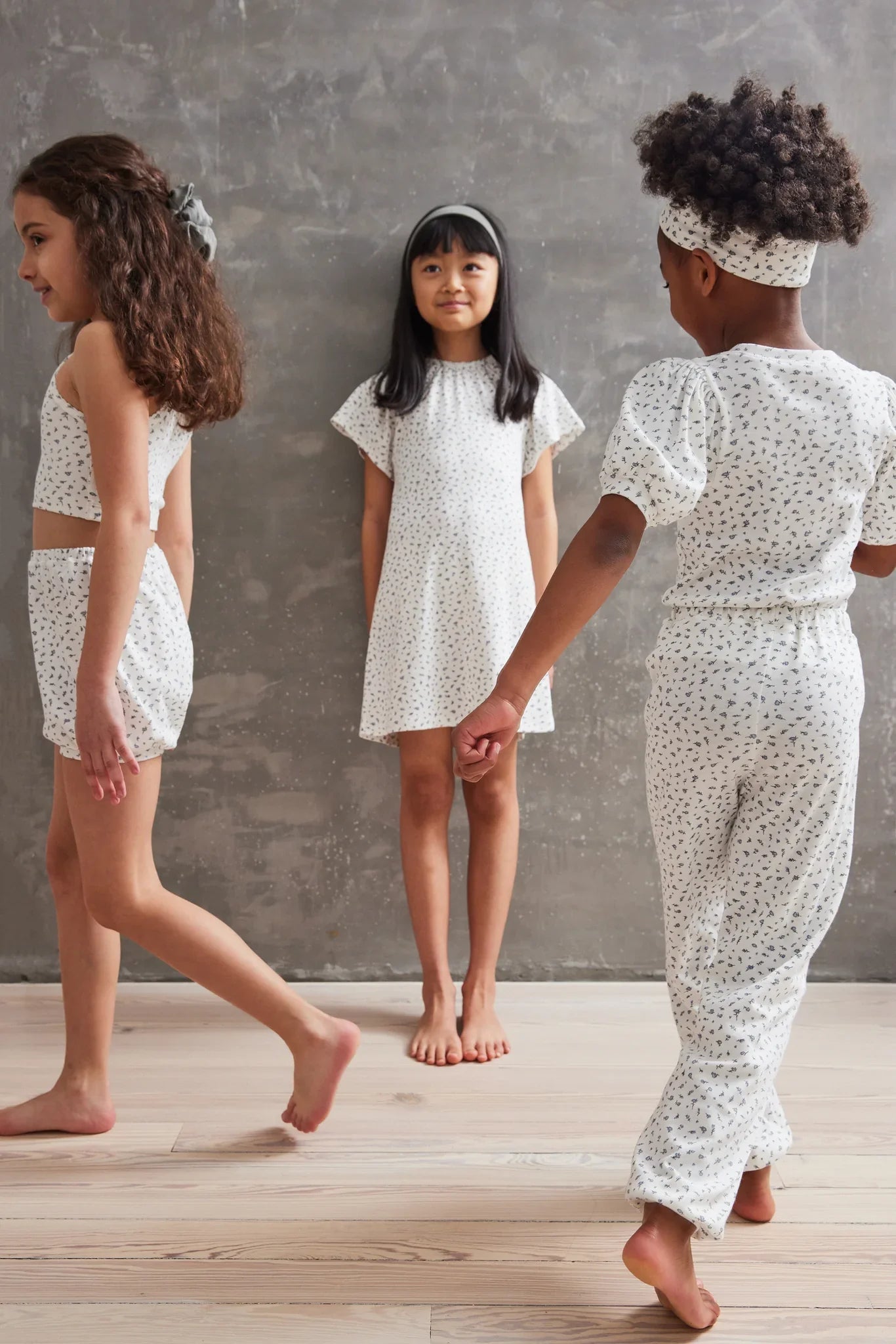 Essentials - Alphabetically: A-Z - TAYLOR + MAX