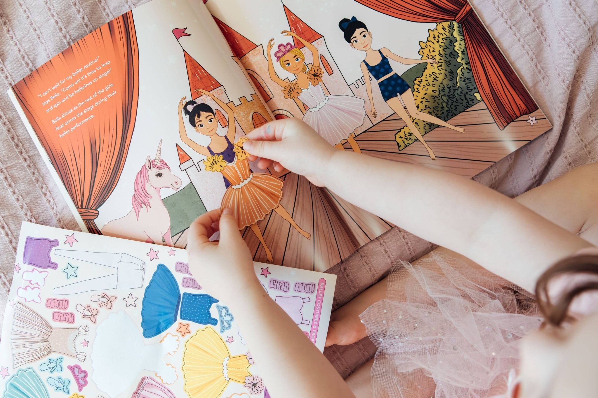 My Sticker Storybook: Dance Recital (500+ Reusable Stickers) Paige Tate & Co.TAYLOR + MAX