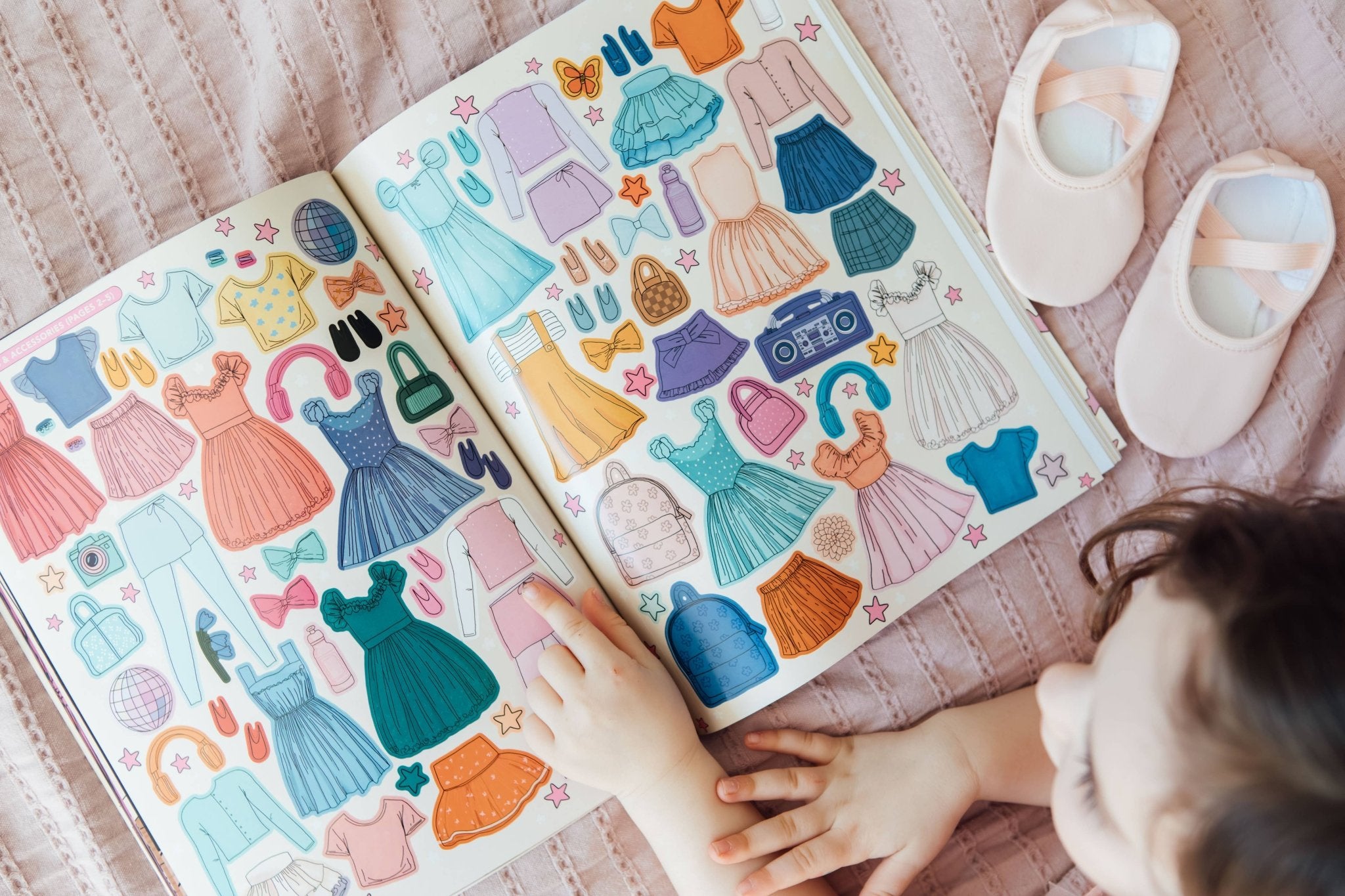 My Sticker Storybook: Dance Recital (500+ Reusable Stickers) Paige Tate & Co.TAYLOR + MAX