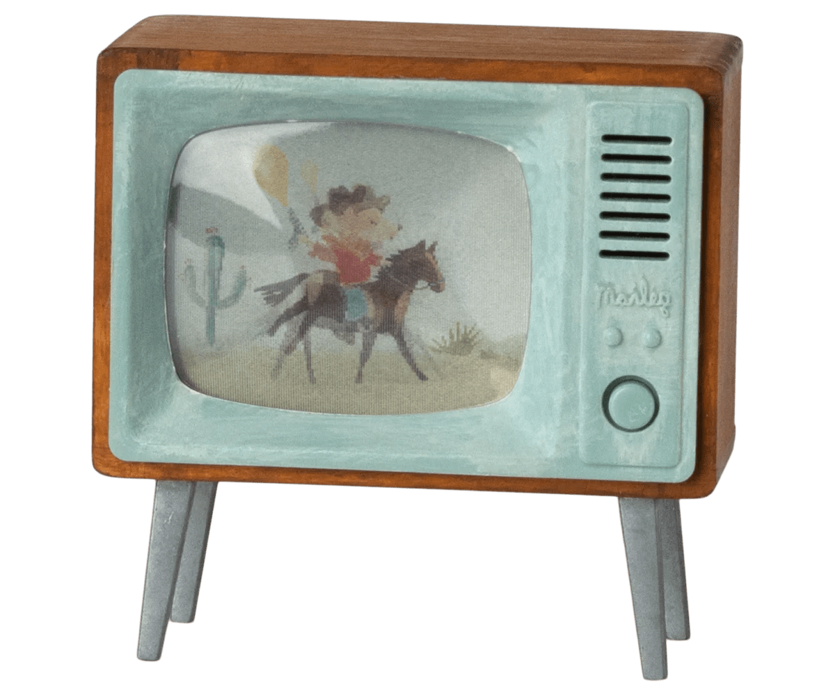 Television, Mouse pretend playMailegTAYLOR + MAX