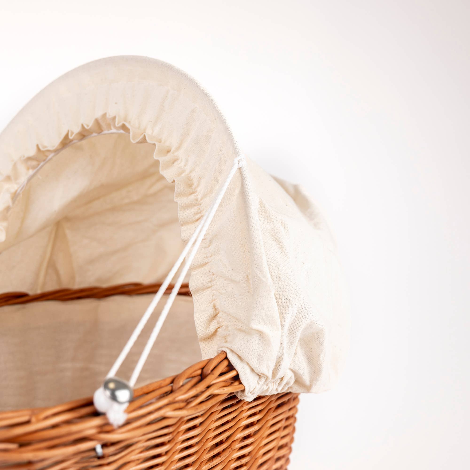 Wicker Pram Eggshell EgmontTAYLOR + MAX