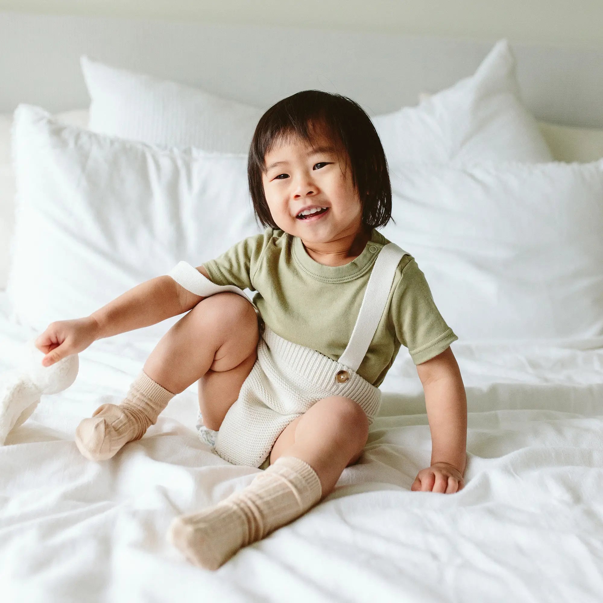 2pk Organic Cotton Knee High Socks | Neutral SocksgoumikidsTAYLOR + MAX